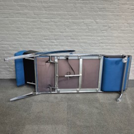 Blauw lederen lounge stoel Futuro 3 door Massimo Ghini voor Moroso - Italië jaren 80