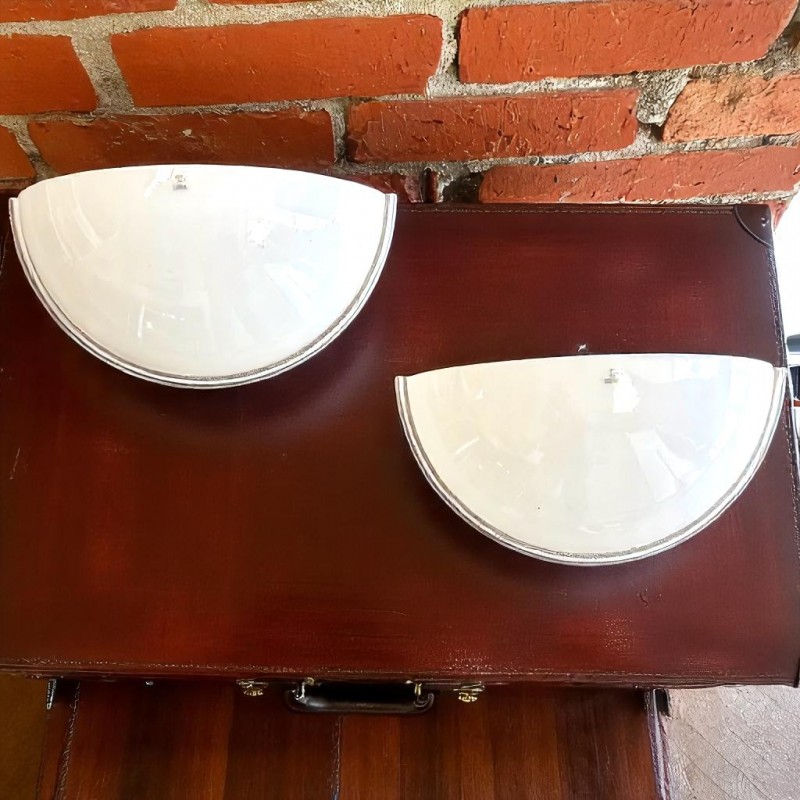 Pair of milk glass Murano Vetri wall lamps - 1980s