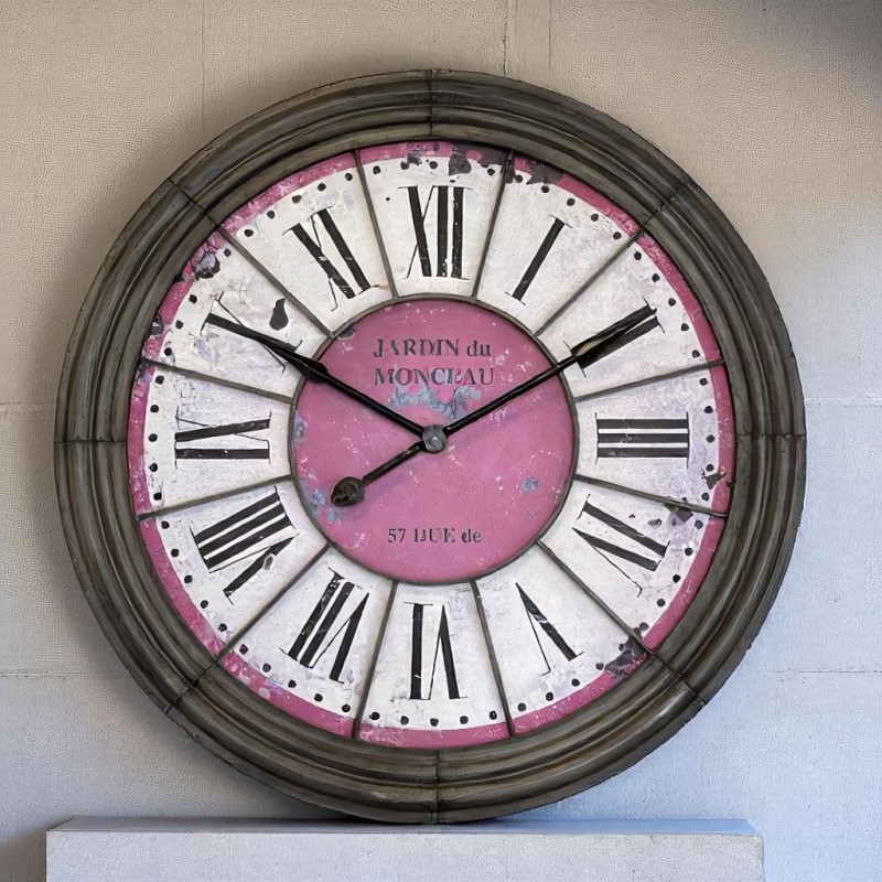 Large round clock - reproduction 2000's