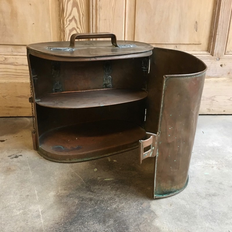 Copper portable cakestand