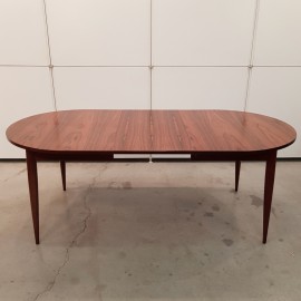 Oval Dining Table By Werner Wölfer For V Form 1960s