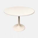 Round white dining table Saarinen, Knoll