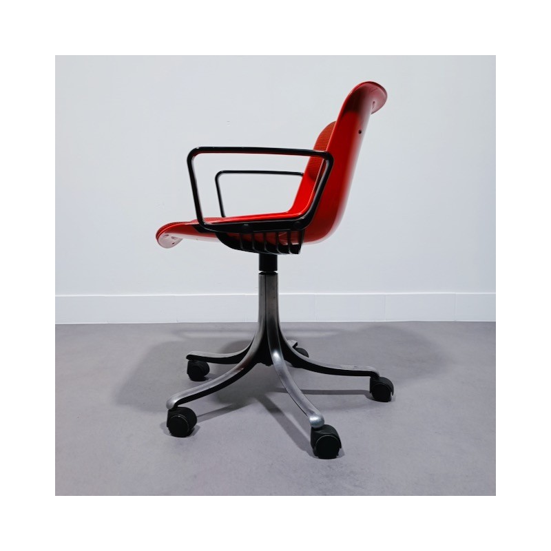 Techno Modus 5 office chair by Osvaldo Borsani