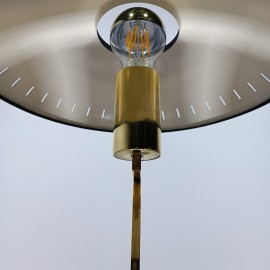 Diplomat tafel lamp door Louis Kalff