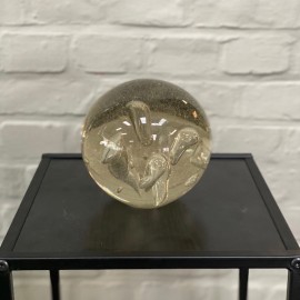 Large paper weight