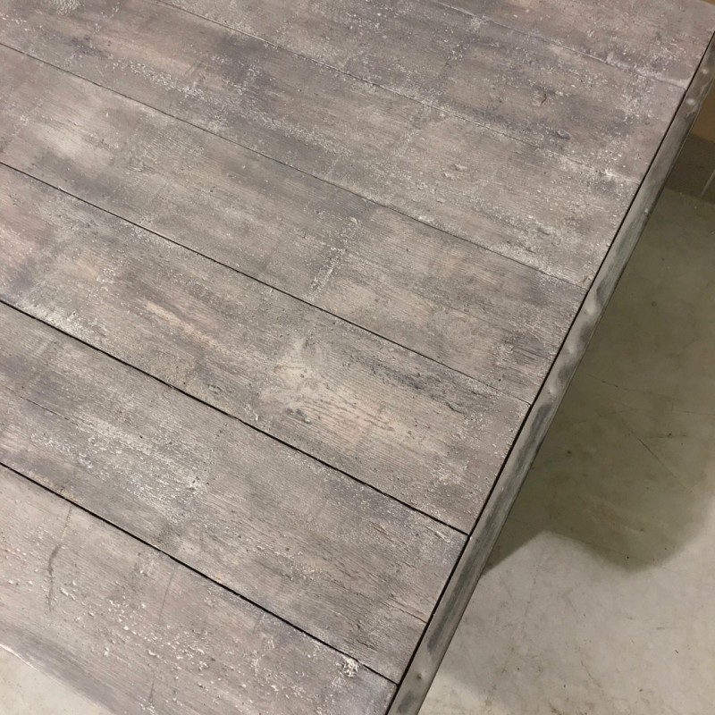 Industrial Brick Pallet coffee table