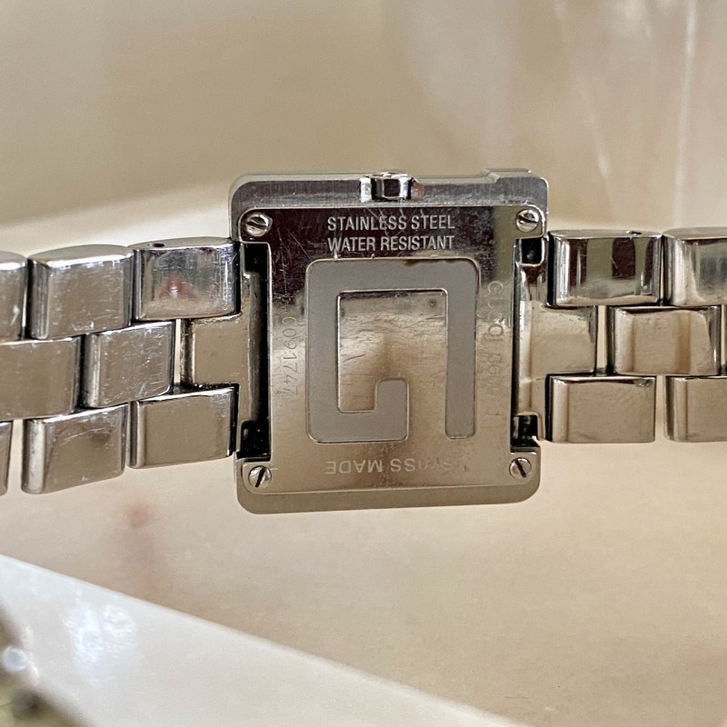 Vintage Gucci 'G-logo' horloge - model 3600J - eind jaren 90