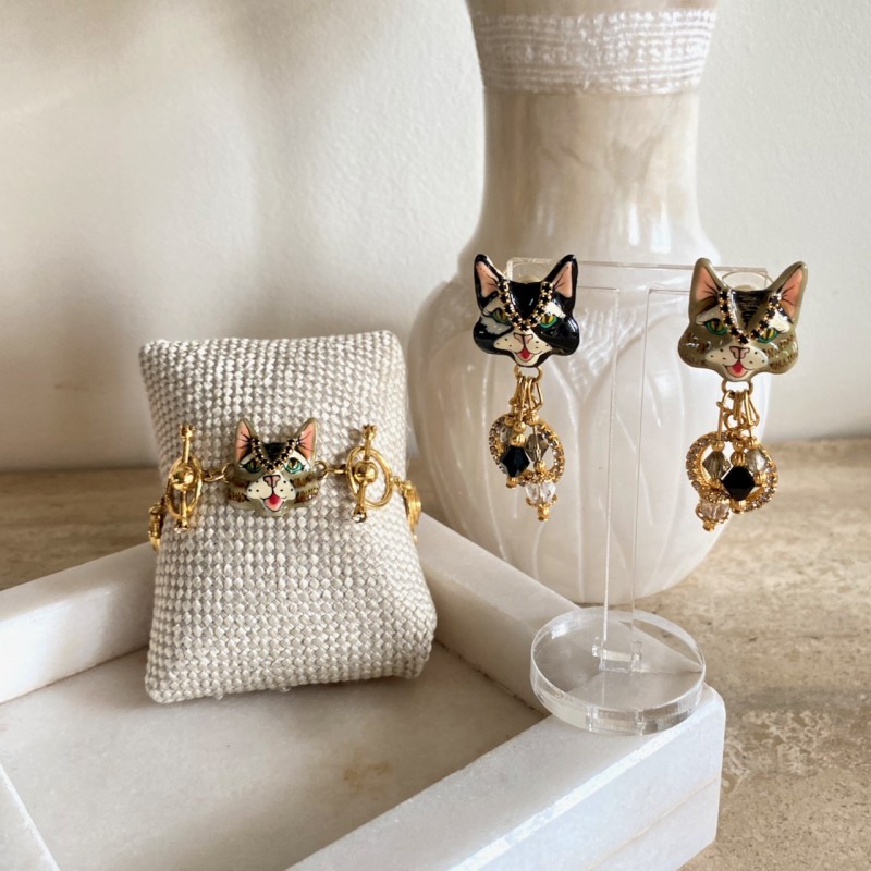 Vintage Lunch at the Ritz Puddy Cats pin earrings - 2000's