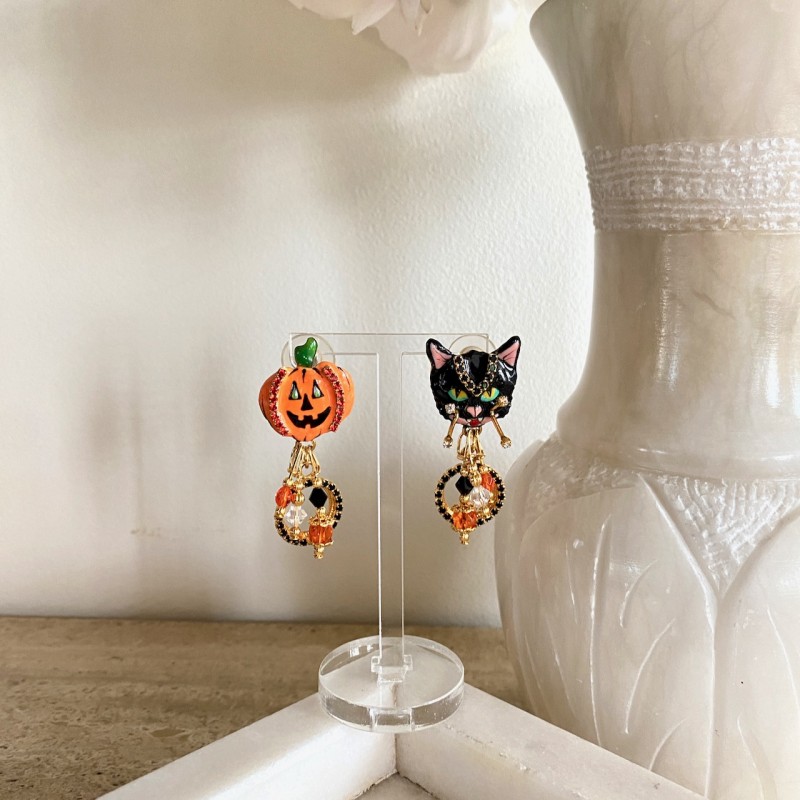 Vintage Lunch at the Ritz Pumpkin Pie pin earrings - 2000's