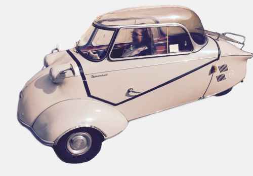 Claudia%20Collections%20driving%20Messer